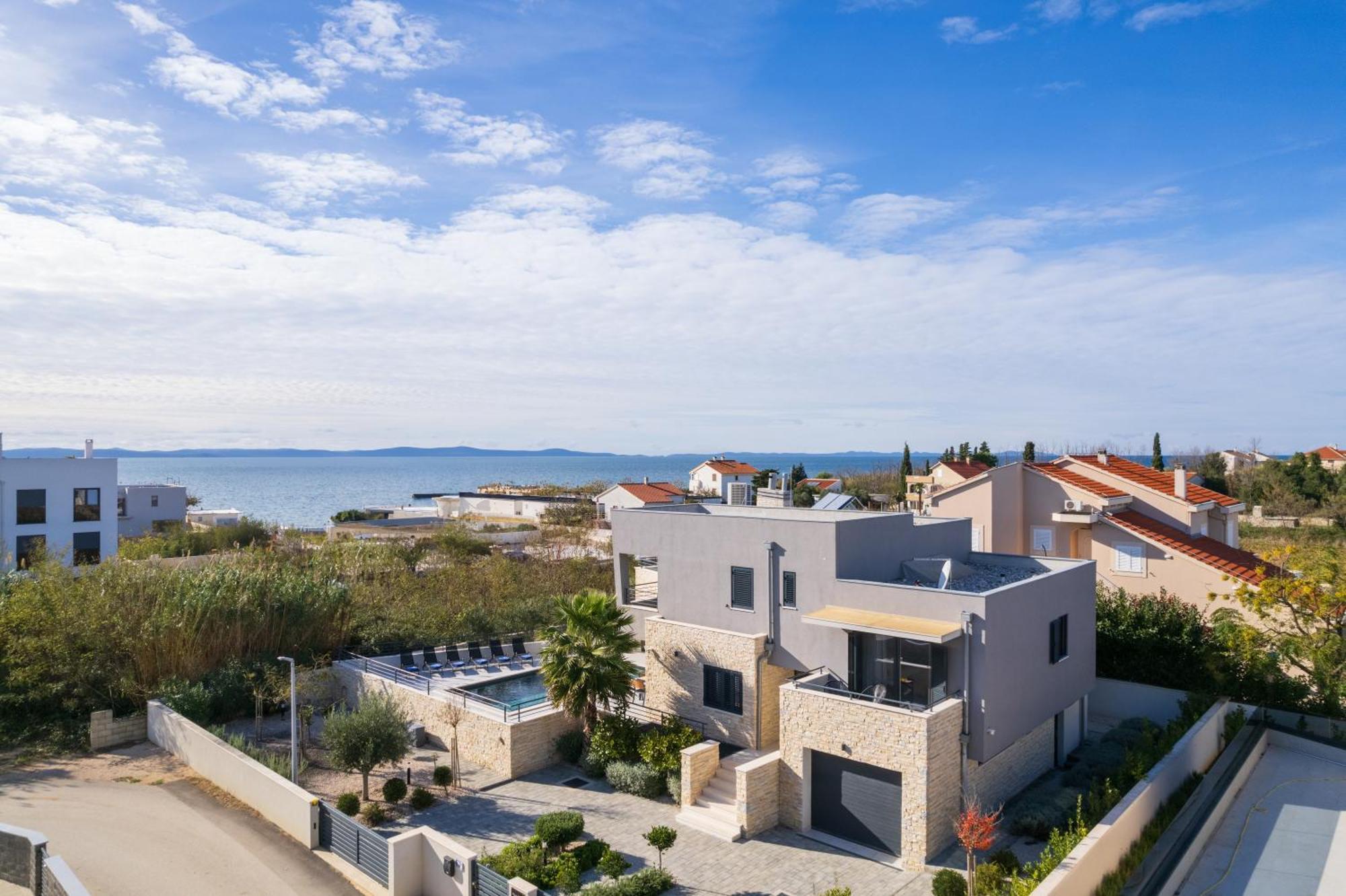 Villa Roca With Heated Pool And Sauna بريفلاكا المظهر الخارجي الصورة