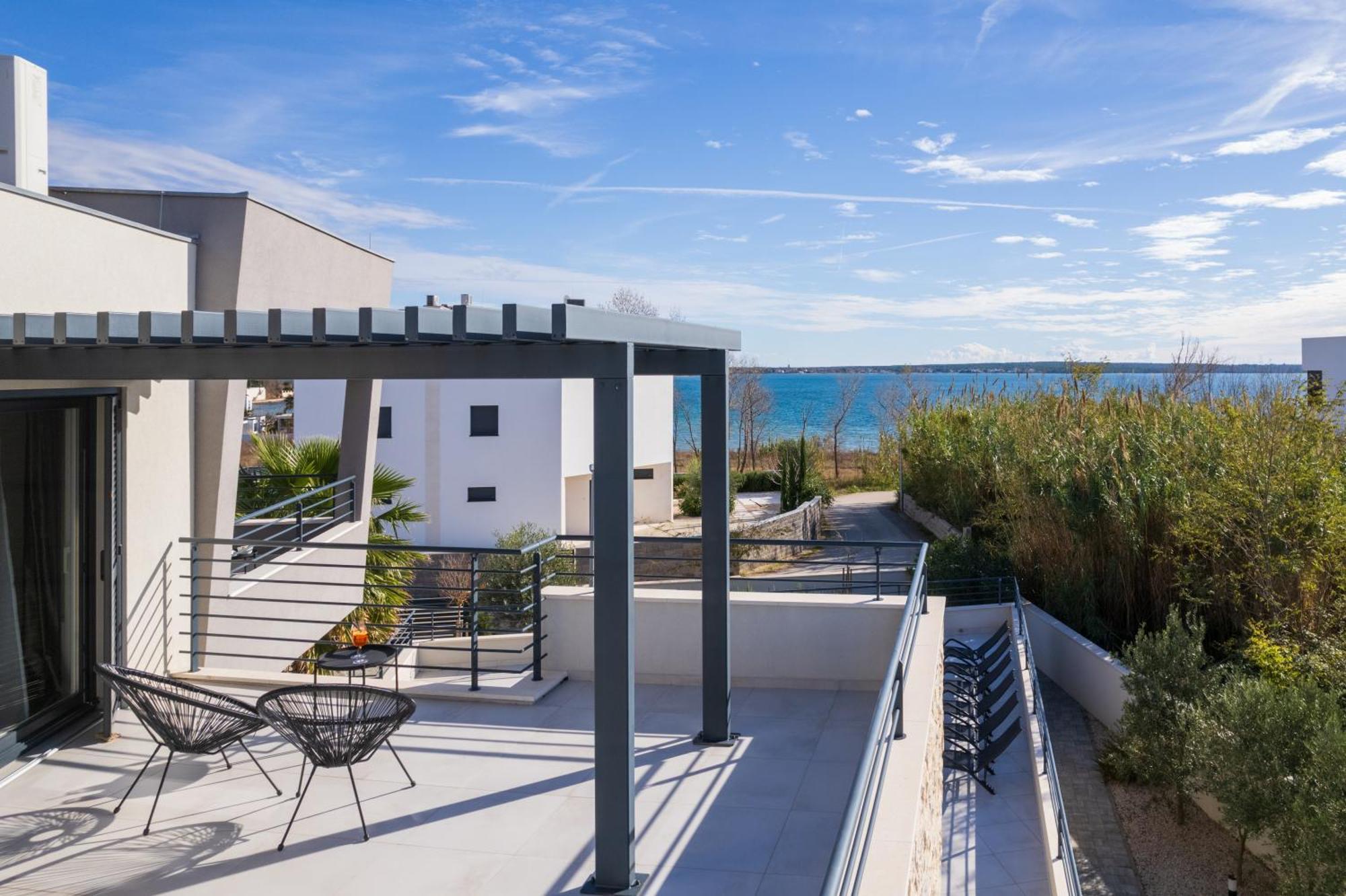 Villa Roca With Heated Pool And Sauna بريفلاكا المظهر الخارجي الصورة