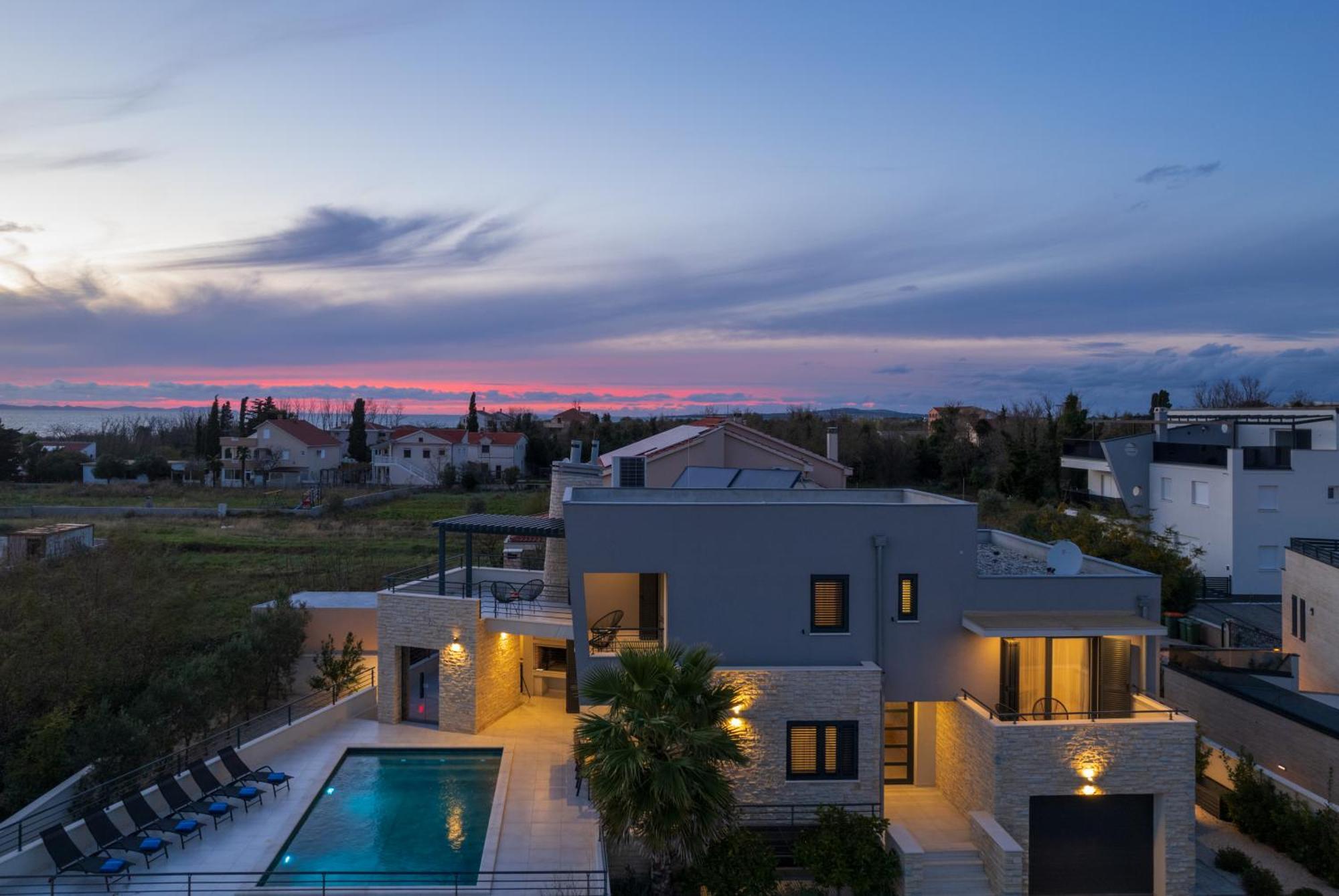 Villa Roca With Heated Pool And Sauna بريفلاكا المظهر الخارجي الصورة