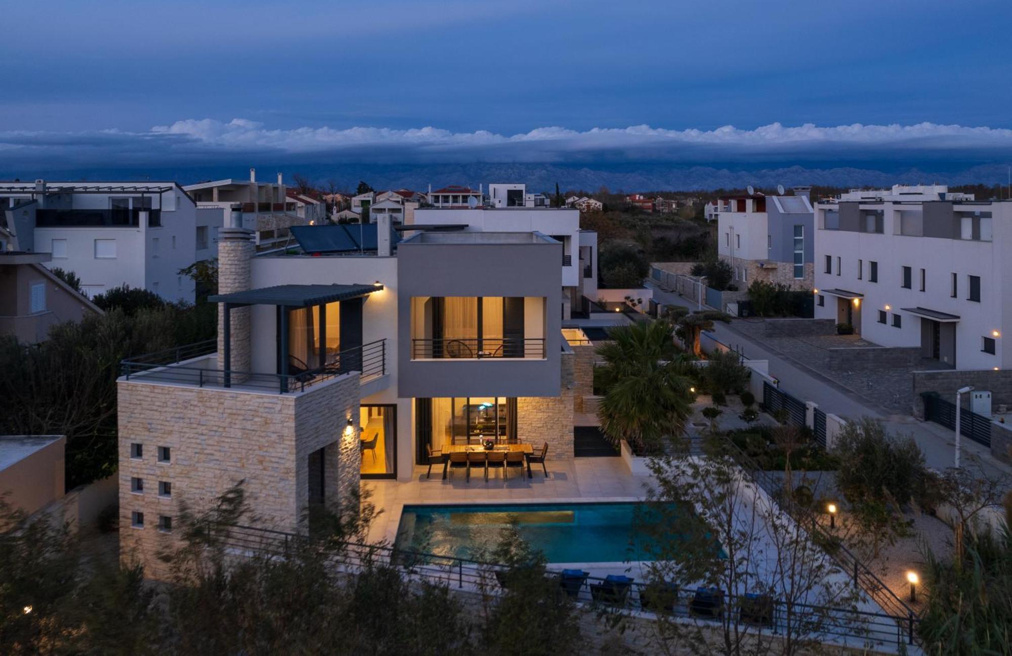 Villa Roca With Heated Pool And Sauna بريفلاكا المظهر الخارجي الصورة